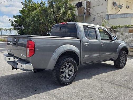 Gun Metallic 2019 Nissan Frontier SL