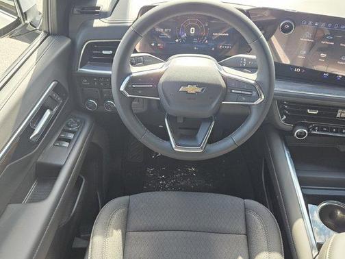 2025 Chevrolet Tahoe LS
