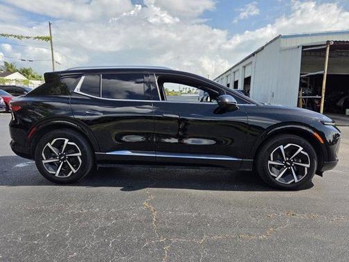 Black 2024 Chevrolet Equinox EV LT