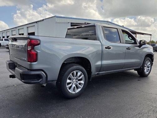 Sterling Gray Metallic 2024 Chevrolet Silverado 1500 Custom