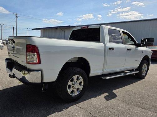 Bright White Clearcoat 2024 RAM 2500 Big Horn