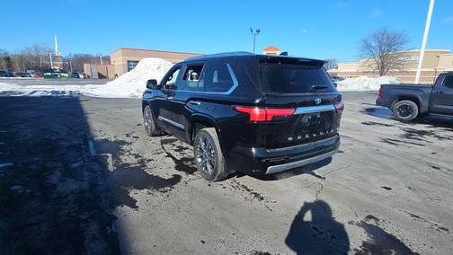 2023 Toyota Sequoia Capstone