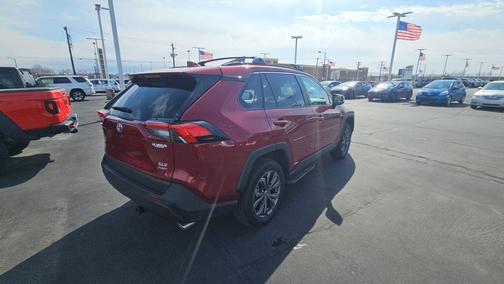 2025 Toyota RAV4 Hybrid XLE Premium