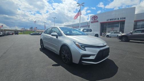 Classic Silver Metallic 2023 Toyota Corolla SE