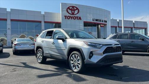 2025 Toyota RAV4 XLE Premium