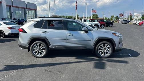 2025 Toyota RAV4 XLE Premium