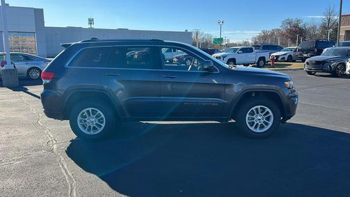 2019 Jeep Grand Cherokee Laredo