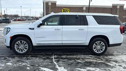2023 GMC Yukon XL SLT