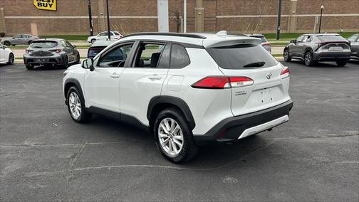 2022 Toyota Corolla Cross LE