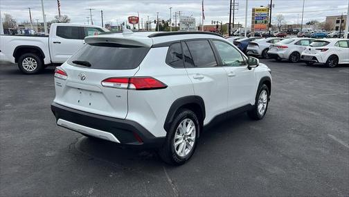 2022 Toyota Corolla Cross LE