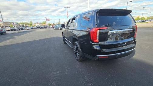 Onyx Black 2024 GMC Yukon SLT