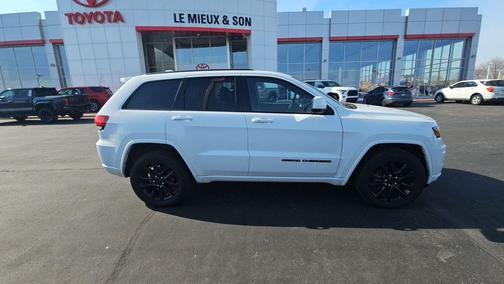 Bright White Clearcoat 2020 Jeep Grand Cherokee Altitude