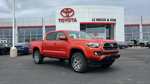 2016 Toyota Tacoma SR