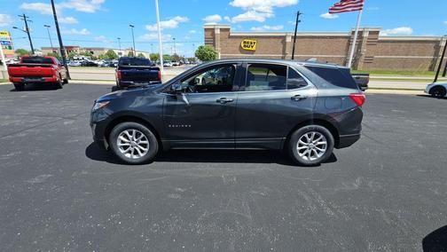 Nightfall Gray Metallic 2018 Chevrolet Equinox LT