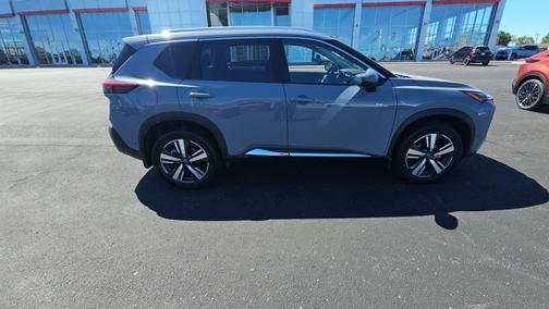 Boulder Gray 2022 Nissan Rogue SL