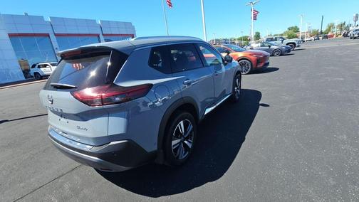 Boulder Gray 2022 Nissan Rogue SL