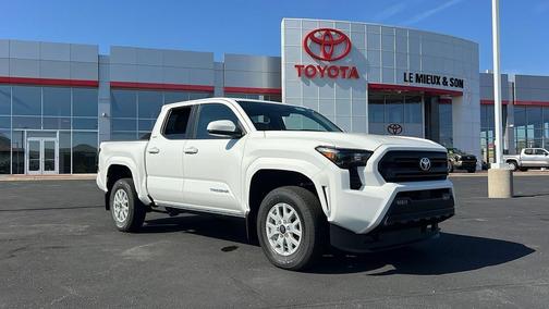 2025 Toyota Tacoma SR5