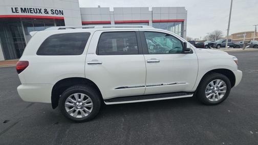 Blizzard Pearl 2019 Toyota Sequoia Platinum