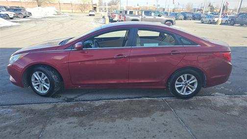 2011 Hyundai SONATA GLS
