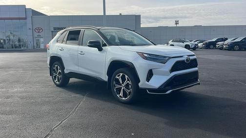 2025 Toyota RAV4 Hybrid SE