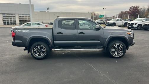 2018 Toyota Tacoma TRD Sport