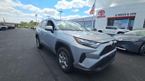 Silver Sky 2025 Toyota RAV4 XLE