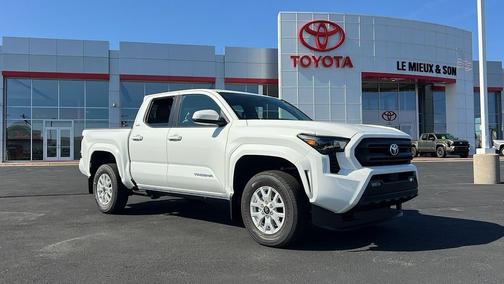 2025 Toyota Tacoma SR5