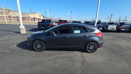 2017 Ford Focus SEL