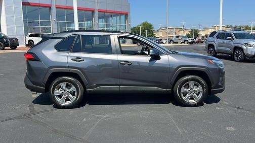 2024 Toyota RAV4 Hybrid XLE