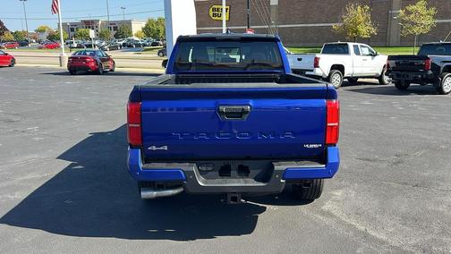 2025 Toyota Tacoma SR5