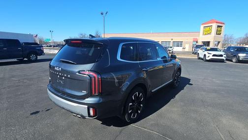 2023 Kia Telluride SX