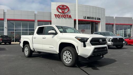 2025 Toyota Tacoma SR5