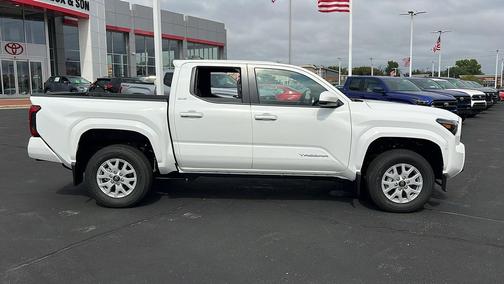 2025 Toyota Tacoma SR5