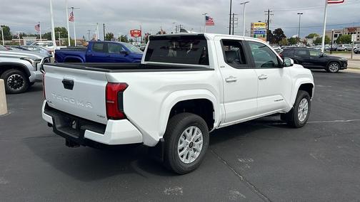 2025 Toyota Tacoma SR5