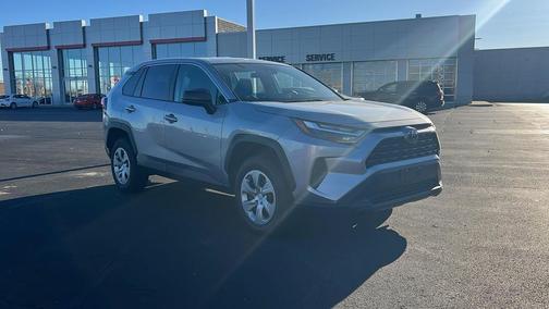 2023 Toyota RAV4 LE
