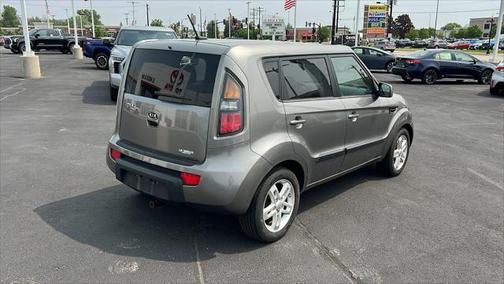 2011 Kia Soul +
