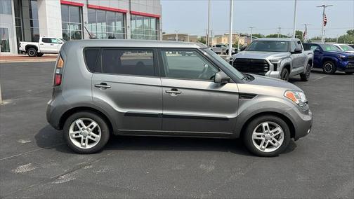 2011 Kia Soul +