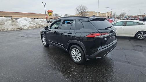 2026 Toyota Corolla Cross LE