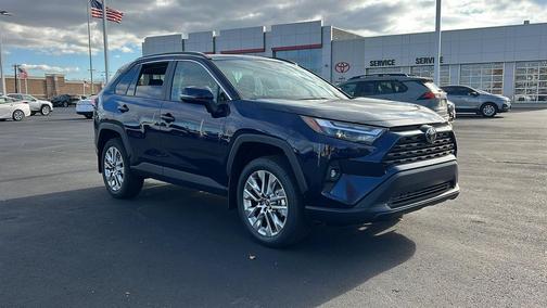 2025 Toyota RAV4 XLE Premium