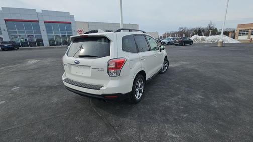 2017 Subaru Forester 2.5i Touring