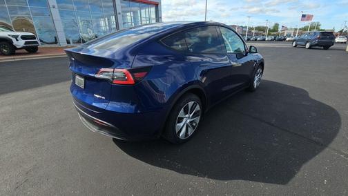 2023 Tesla Model Y Long Range Dual Motor All-Wheel Drive