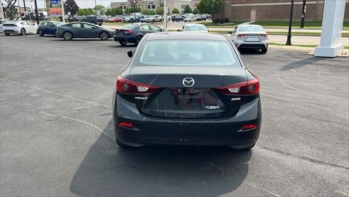 2016 Mazda Mazda3 i Sport