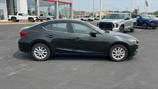 2016 Mazda Mazda3 i Sport