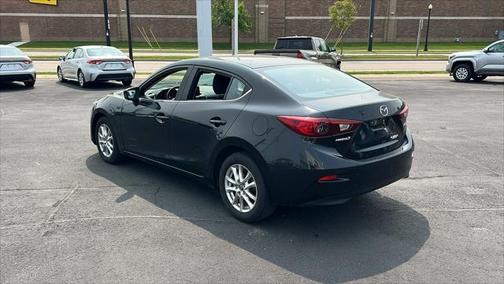 2016 Mazda Mazda3 i Sport