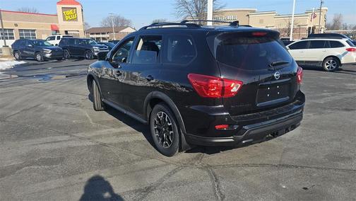 2019 Nissan Pathfinder SL