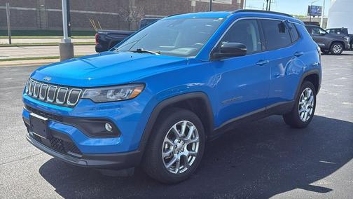 Laser Blue Pearlcoat 2022 Jeep Compass Latitude Lux