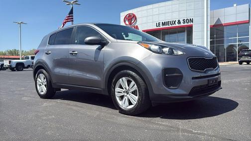 Mineral Silver 2018 Kia Sportage LX