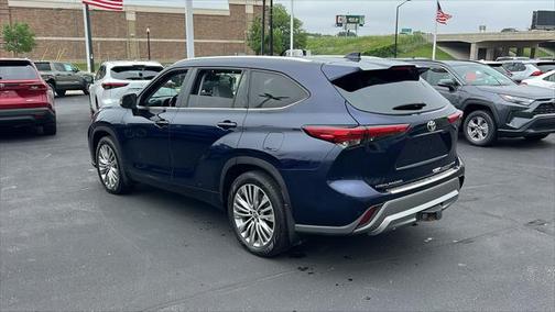 2021 Toyota Highlander Platinum