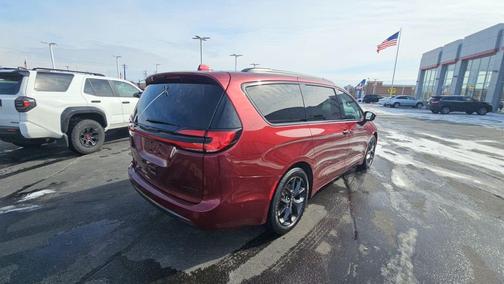 2022 Chrysler Pacifica Limited
