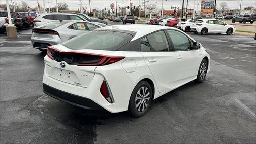 2022 Toyota Prius Prime LE